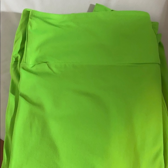 Lularoe Solid TC leggings - Picture 1 of 1